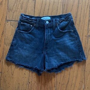 Awesome, fun sz. 26, black Abercrombie&Fitch shorts